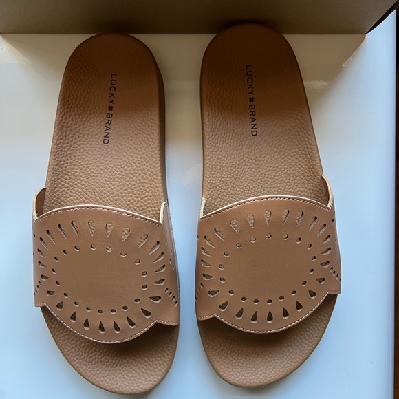 Lucky Brand Latte Peep-Toe Sandals - Picture 3 of 7